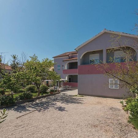 Nice Apartment In Zadar With Kitchen Exterior foto